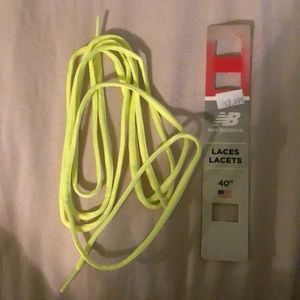 New Balances Yellow 40” laces